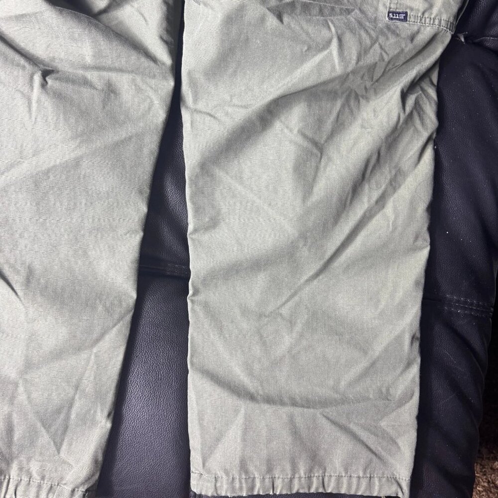 5.11 Tactical Series Mens Cargo Pants Green Flat Front Workwear XL‎ (39.5-43) - Picture 7 of 15